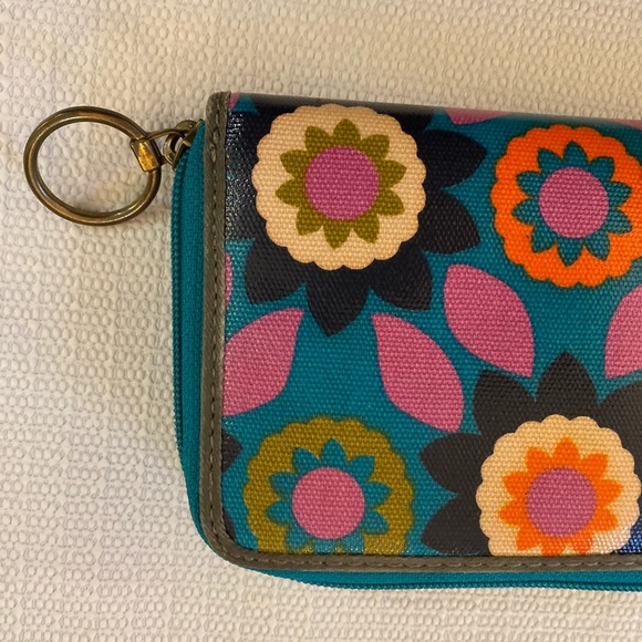 FOSSIL flowered print wallet Almost new - Picture 4 of 14